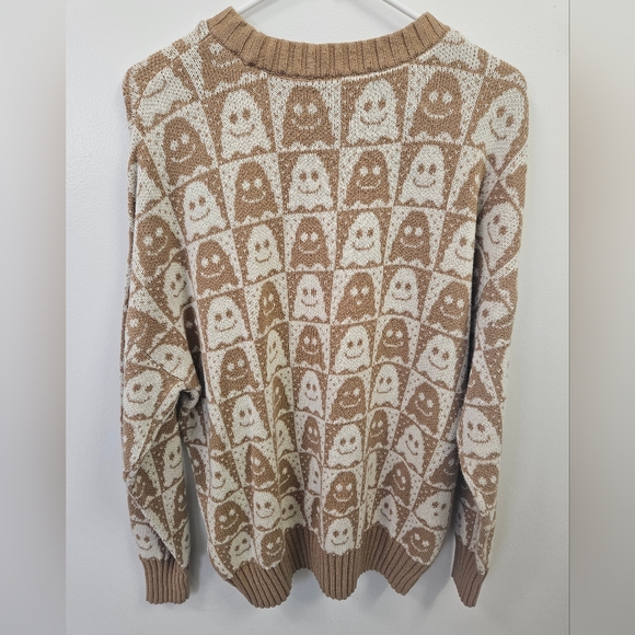 American Eagle Brown and Cream Ghost Patterned Women's Crew Neck Sweater Medium - Picture 3 of 3
